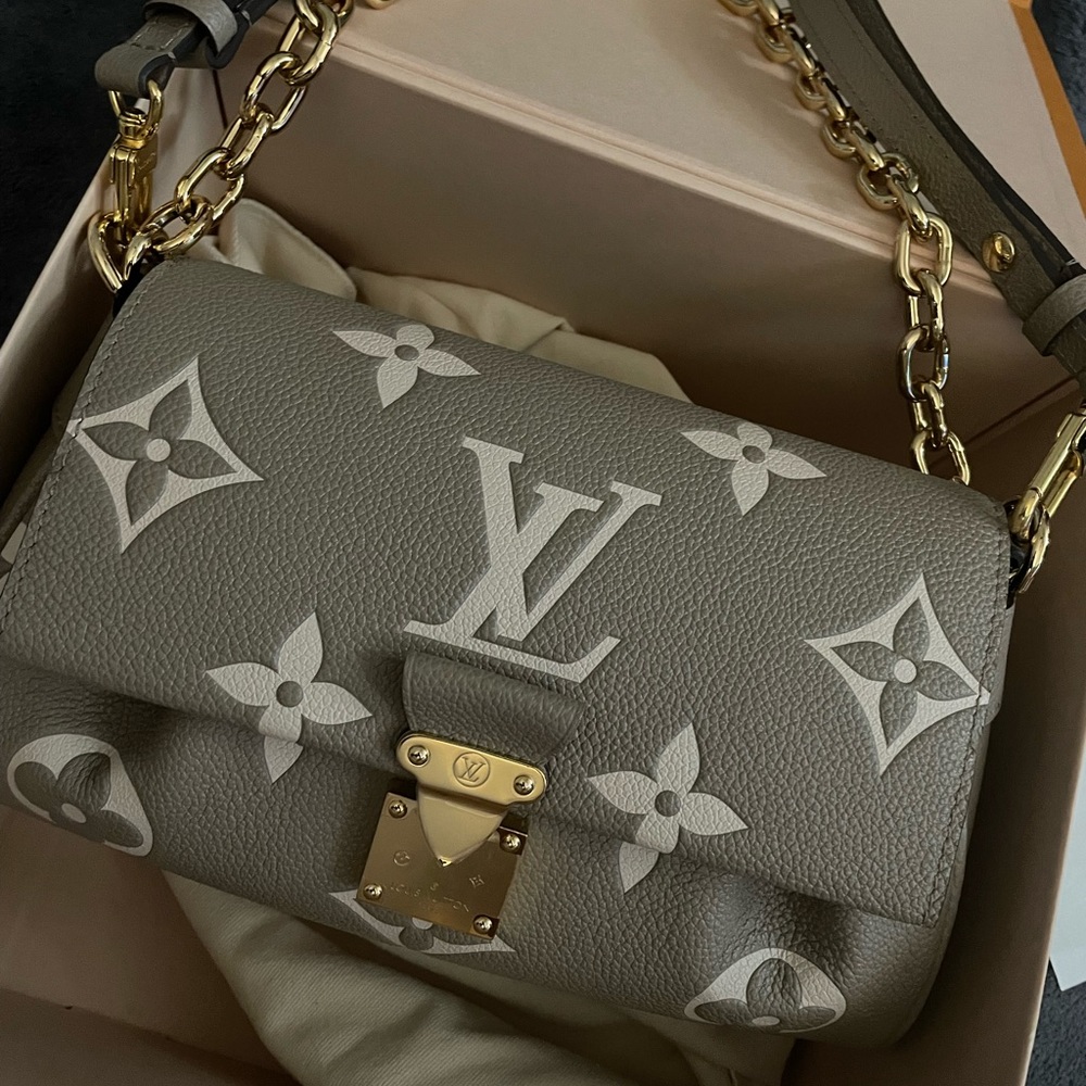 Louis Vuitton favorite Bicolor